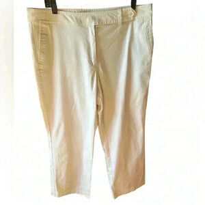 Liz Claiborne size 16 Audra‎ chino. EUC. 98% cotton 2% Lycra . Higher waist